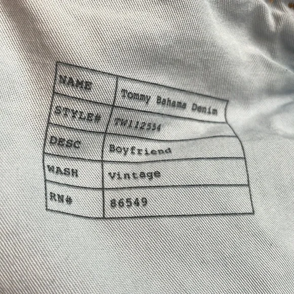 Tommy Bahama embellished boyfriend jeans - Picture 7 of 8